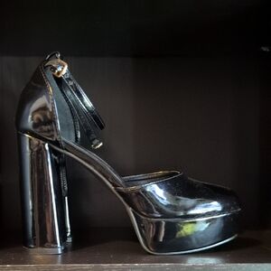 Elegant Black Platform Heels